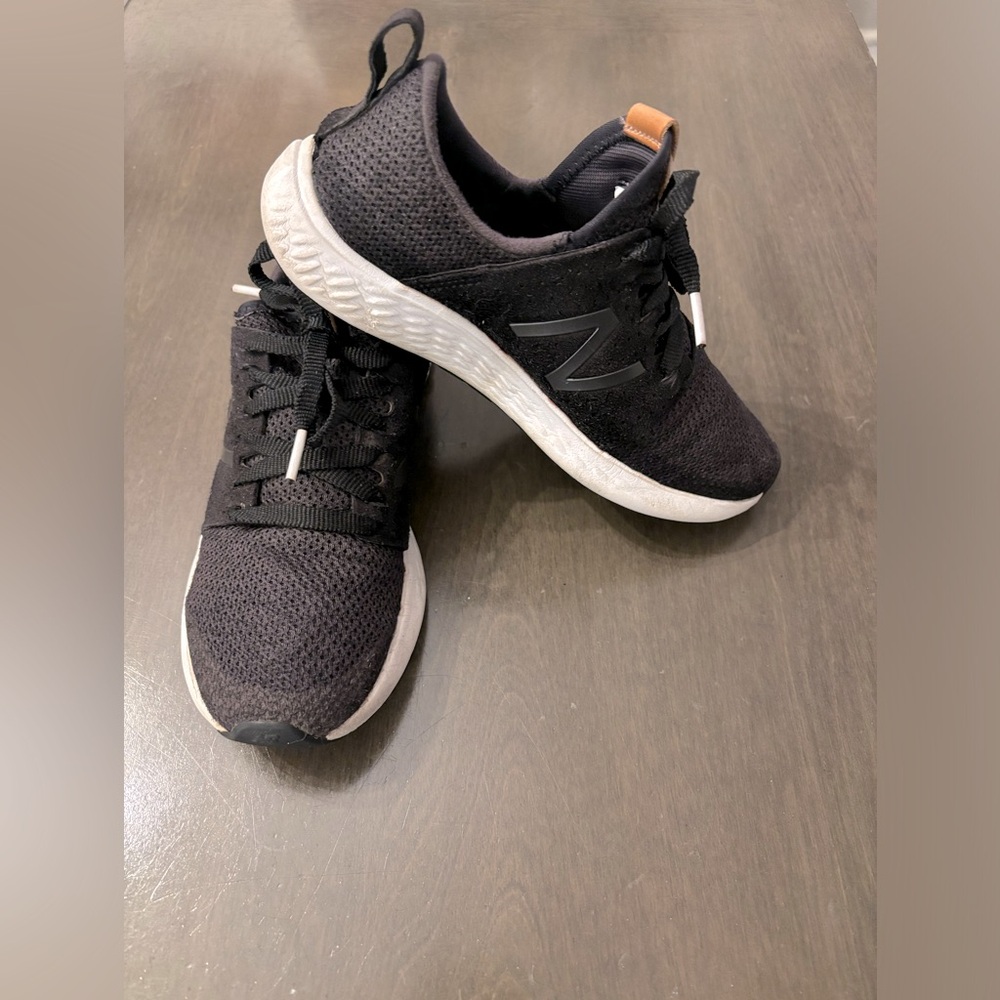 Women’s NewBalance Sneakers - size 7